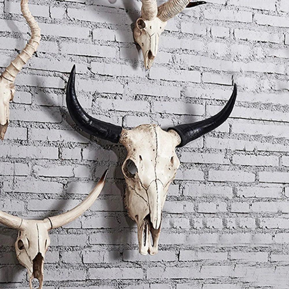 Longhorn ko skull väggdekor – Elegant harts skulptur med realistiska horn