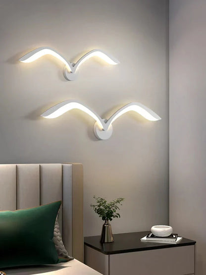 SkyGlow - Modern Måsvägglampa