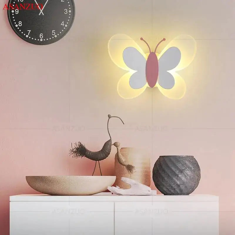 ButterflyGlow - Akryl Fjäril LED Vägglampa för Barnrum och Sovrum Dekor