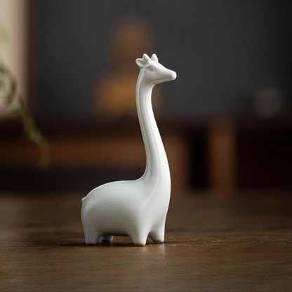 SereniTales - Minimalistisk keramisk giraff- och elefantfigurer för elegant inredning