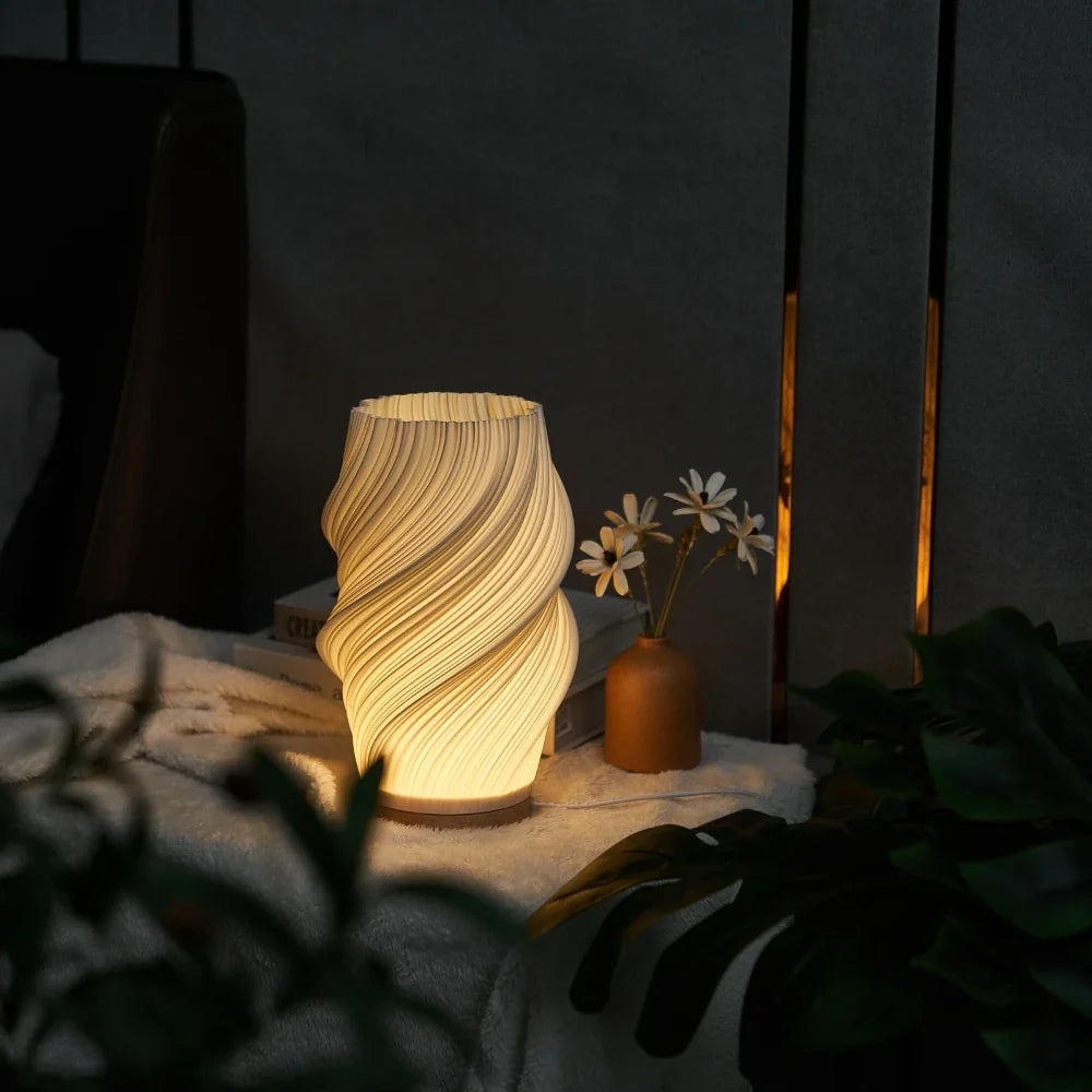 BreezeCrest – Lugnande lampa med kustnära charm