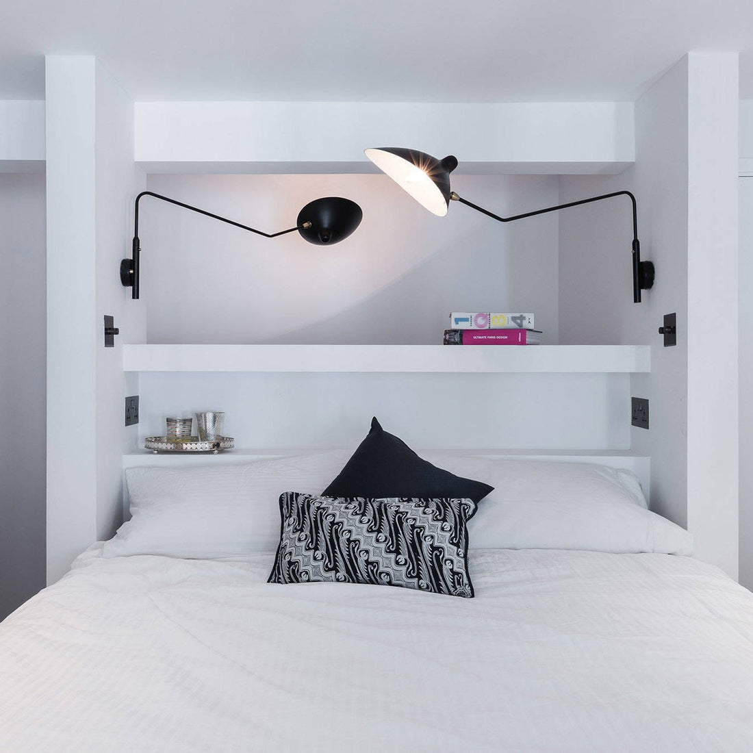 Äkta Serge Mouille Vägglampa – Designer Minimalistisk Sconce
