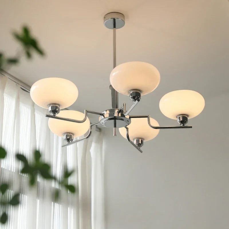 Medeltida Bauhaus Taklampa