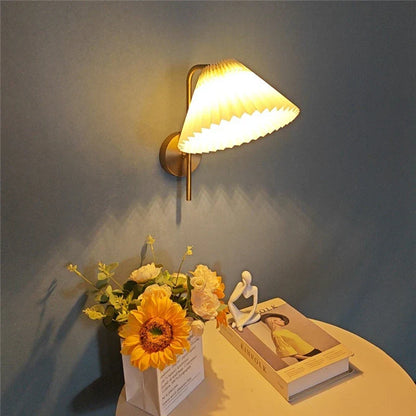 NordicLuxe - Guld Vägglampor Modern Sovrum Lampa för Läsning