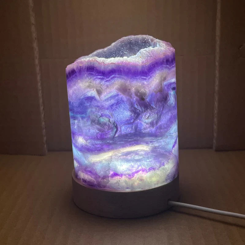 RainbowGlow – Fluorite table lamp with enchanting light effects for a calming atmosphere