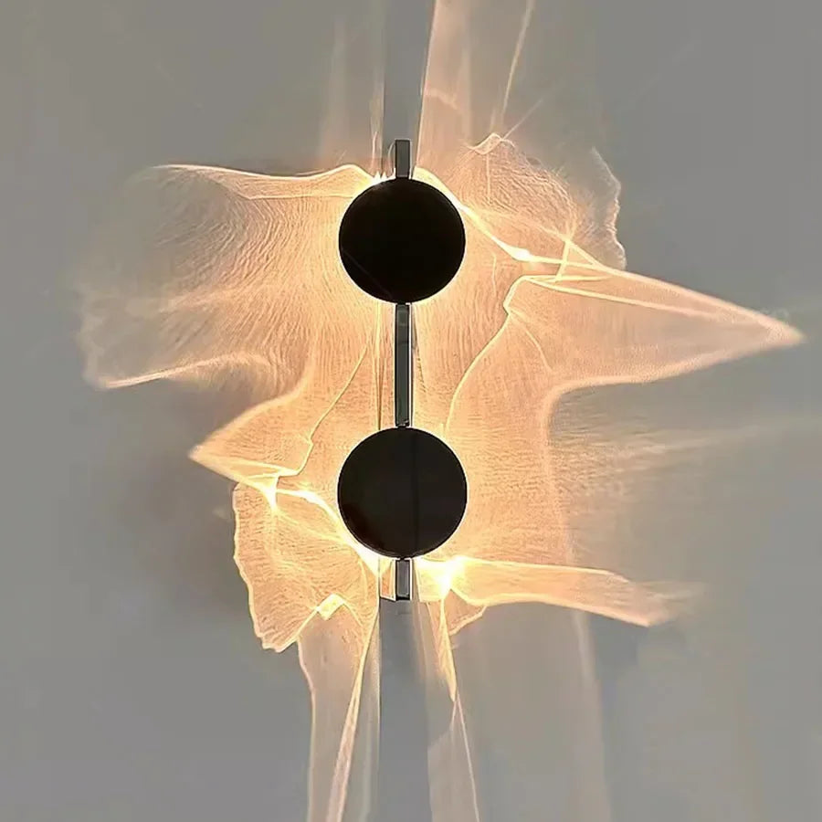 Ljorra Veil | LED-vägglampa med skuggeffekt och vågigt design för sovrum och hall