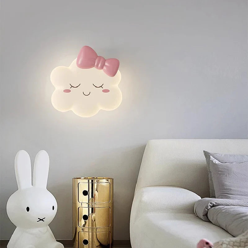 RomanticCloud - Vägghängd Lampa Barnrum Prinsessstil