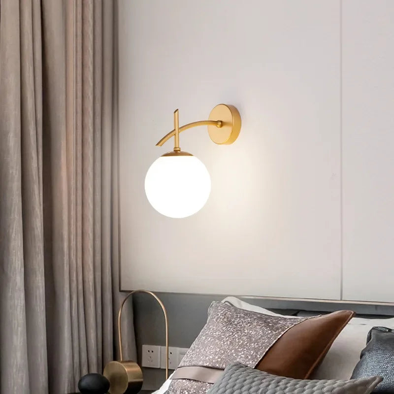 LumiWandlampa - Glaserad Sängrumsbelysning Svart Guld Vägglampa