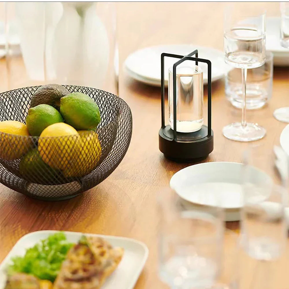 Luxa Crystal LED Bordslampa – Elegant design med dimbar touchkontroll