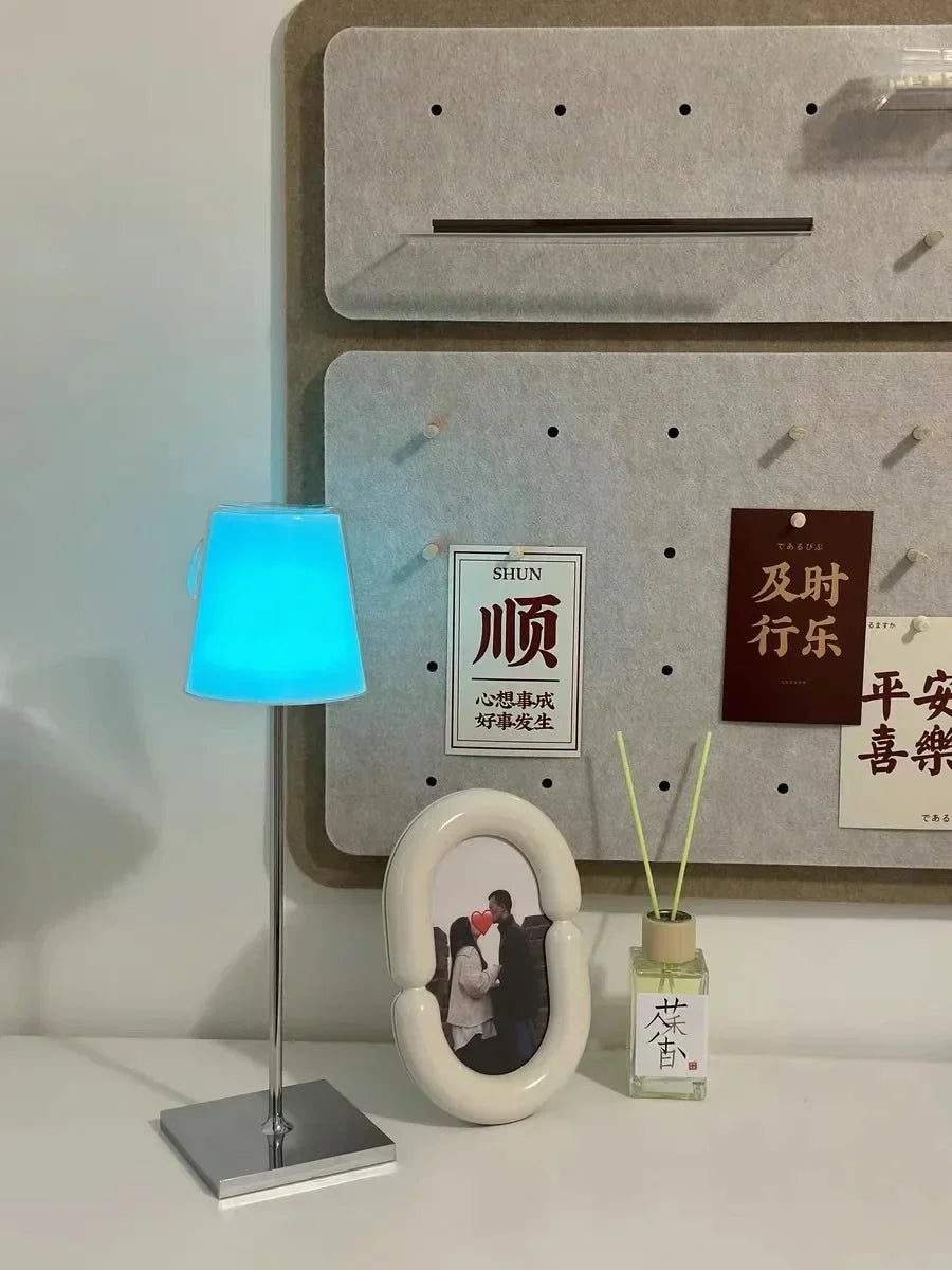 GlowTouch - Vattentät RGB Bordslampa, Bärbar LED Lampa