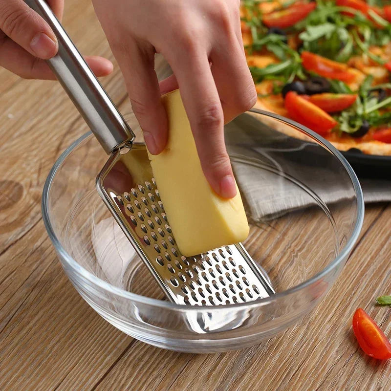 Carvallo MultiGrate Classic Handriven i rostfritt stål | Mångsidig för ost, grönsaker &amp; frukt | Ergonomisk &amp; diskmaskinssäker