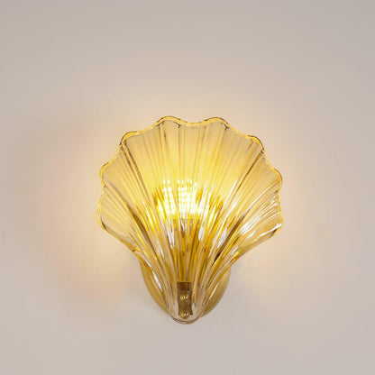 Elegant Shell Vägglampa – Kustinspirerad Sconce för Strandiga Vibes