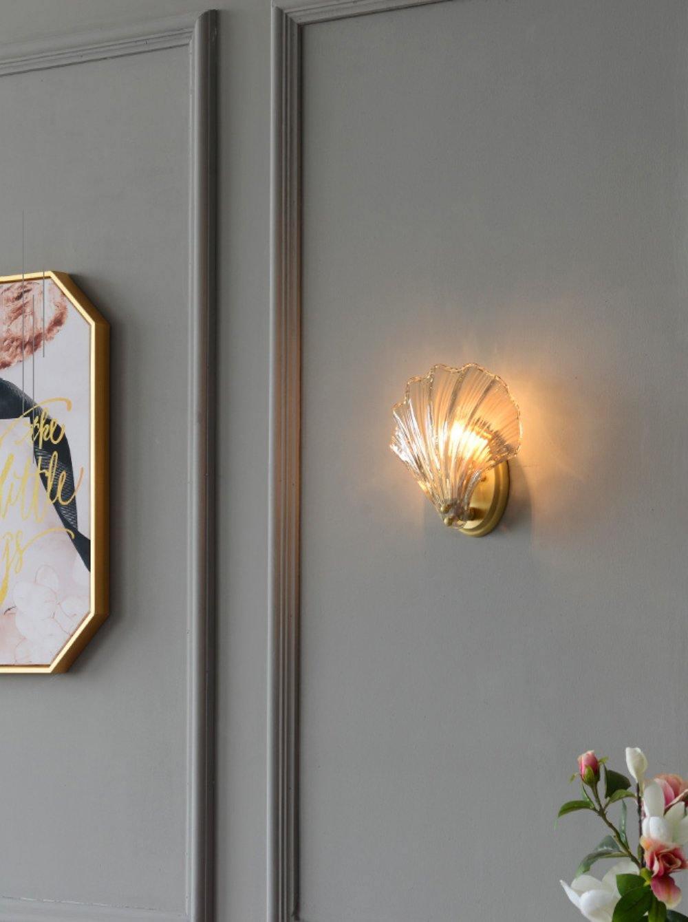 Elegant Shell Vägglampa – Kustinspirerad Sconce för Strandiga Vibes