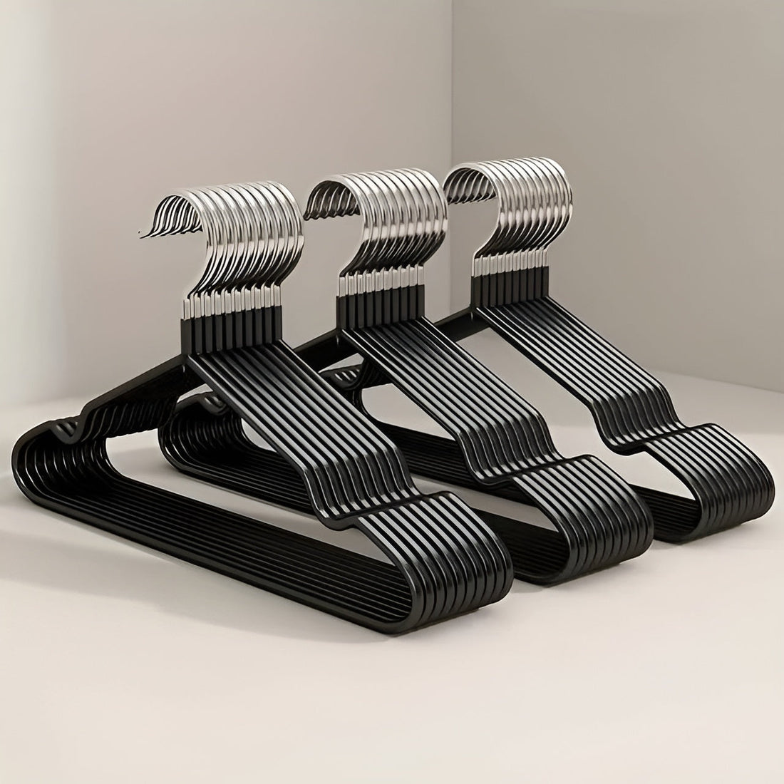 AeroRack Hanger - Retro Antiskid Klädhängare