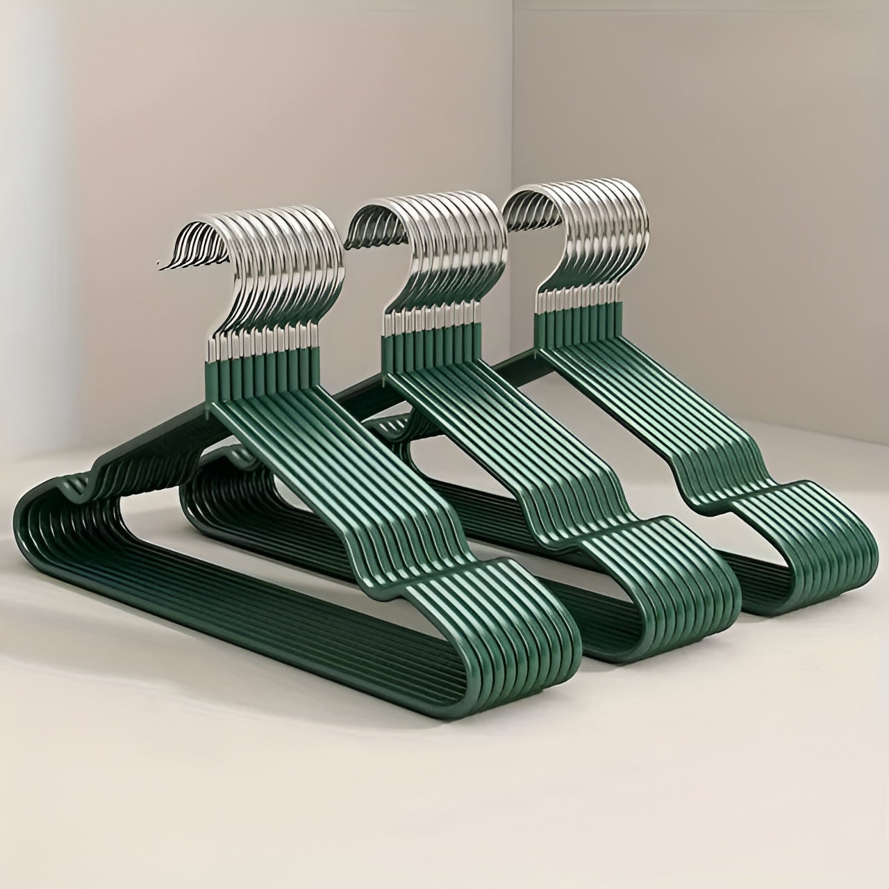 AeroRack Hanger - Retro Antiskid Klädhängare