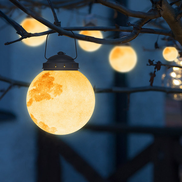 Guld Hängande Lampa – Måninspirerad Form