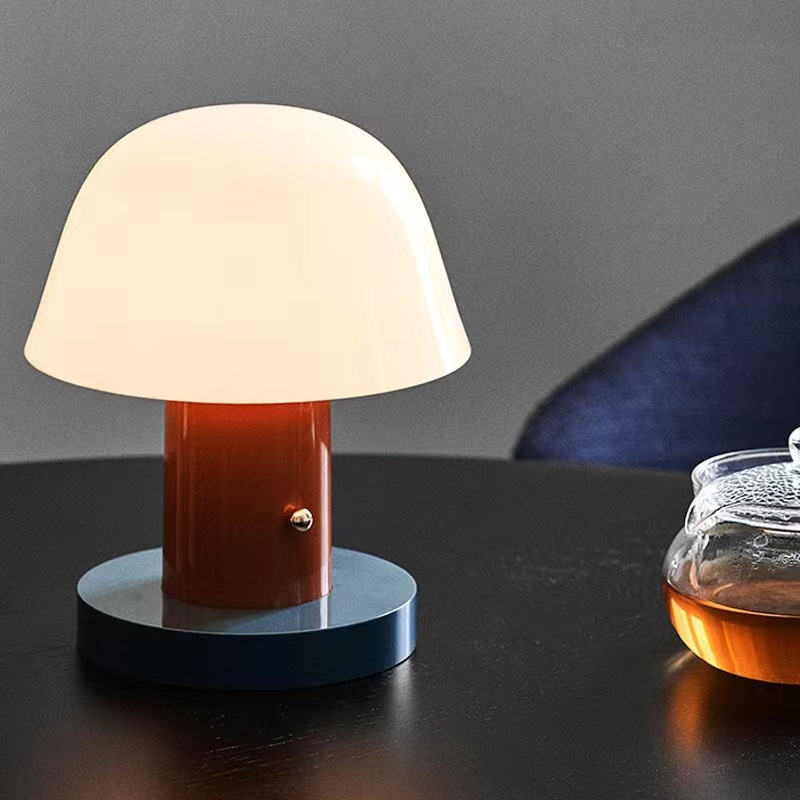 Carvallo – Unik Bords lamp med en Lekfull Svamp Design
