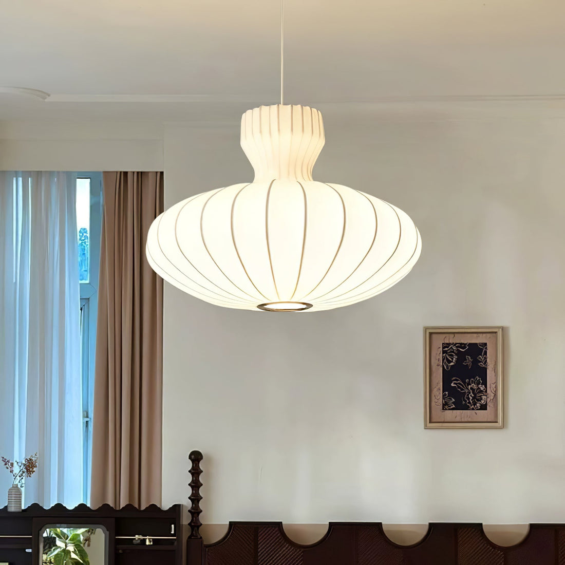 VividPetals Taklampa