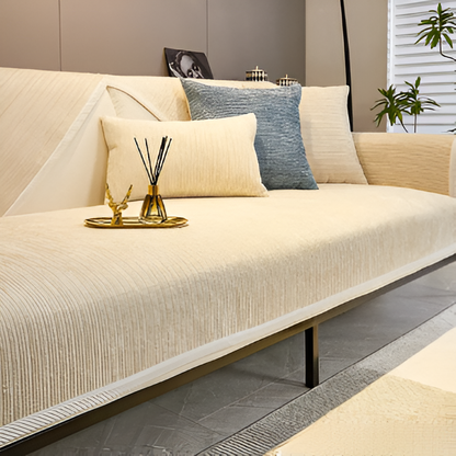 Randig Chenille Sofföverdrag – Elegant skydd &amp; husdjursvänlig