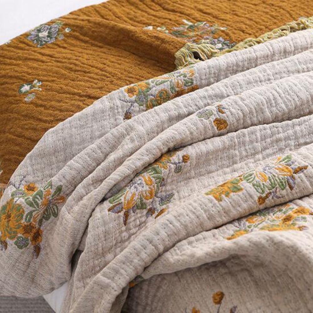 Sunpetal Bloom Reversible Cotton Blanket