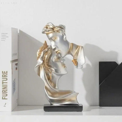 Sweet Kiss - Pannkyssande älskande staty