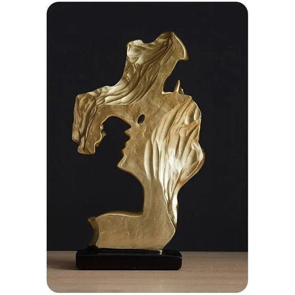 Sweet Kiss - Pannkyssande älskande staty