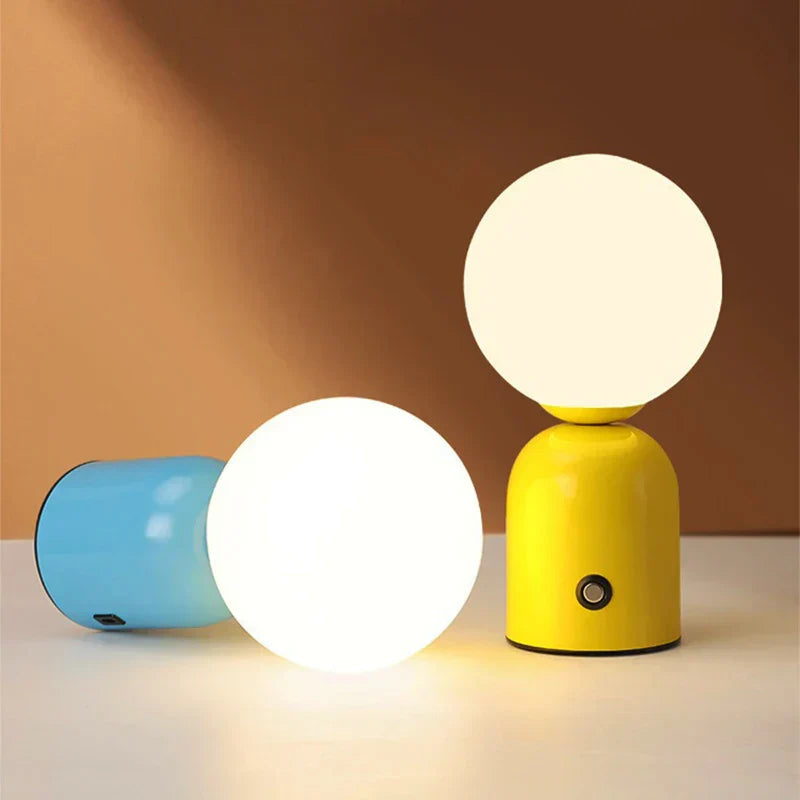 GlowLuxe - Uppladdningsbar LED Bordslampa, Trådlös och Dimbar