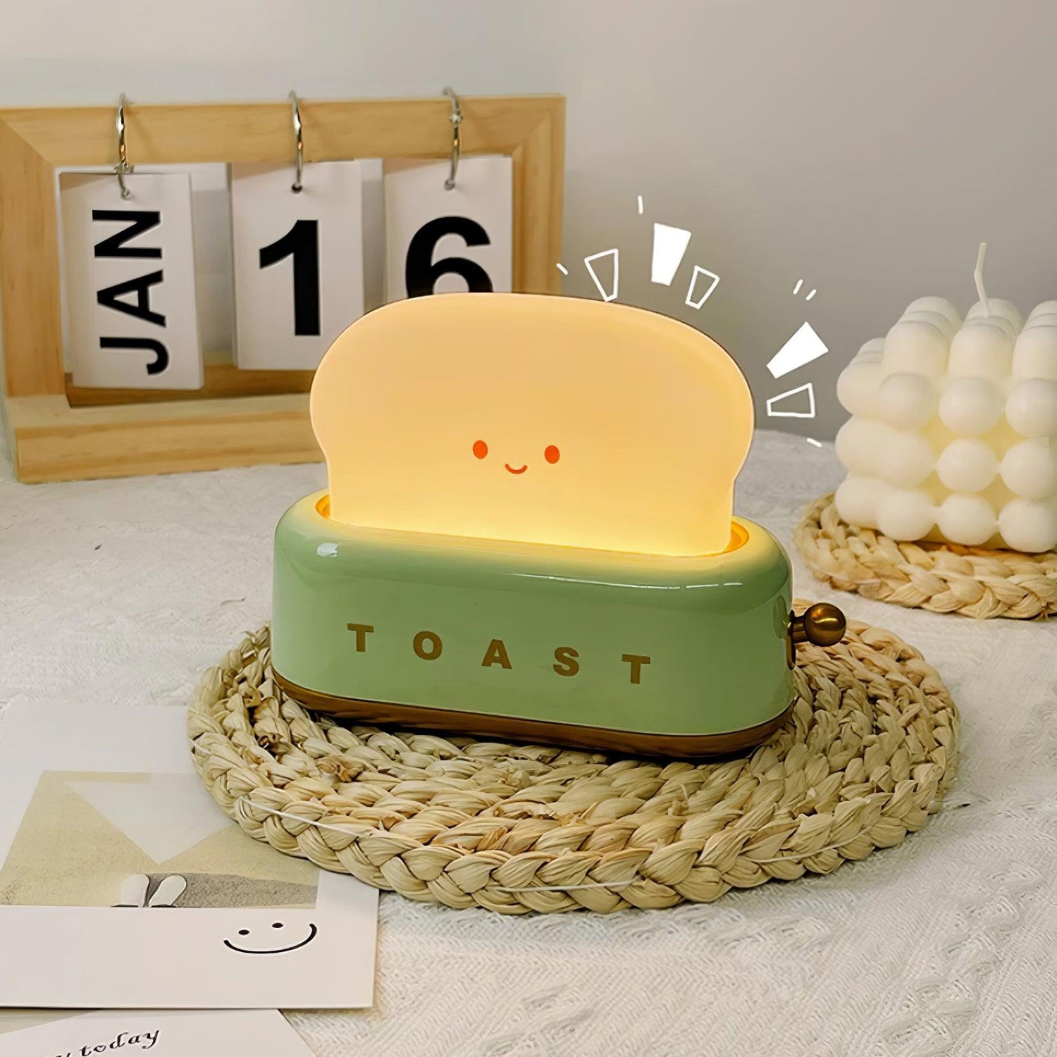 GlowToast Lampa – Bärbar Bröd-Toast Cartoon LED Nattlampa
