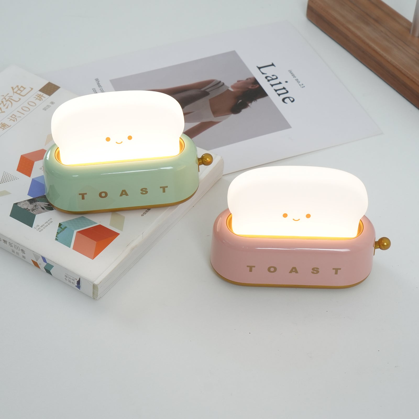 Kompakt Design Bordslampa med Inbyggt Uppladdningsbart Batteri