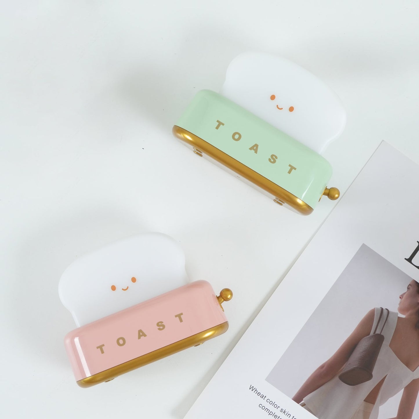 Kompakt Design Bordslampa med Inbyggt Uppladdningsbart Batteri