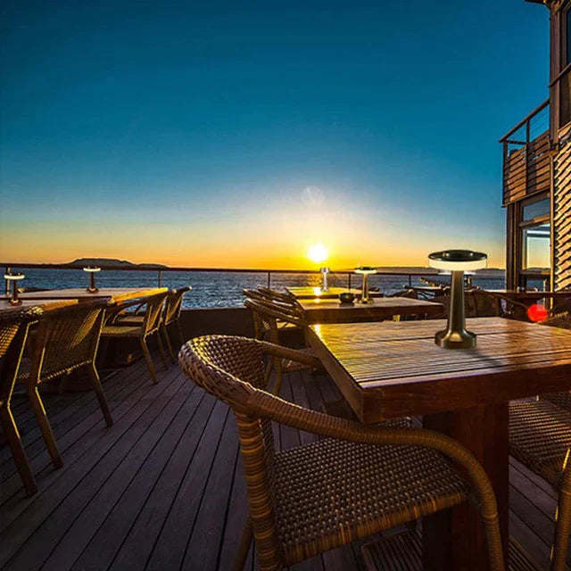 PureNord - Uppladdningsbar LED-lampa för stiliga rum