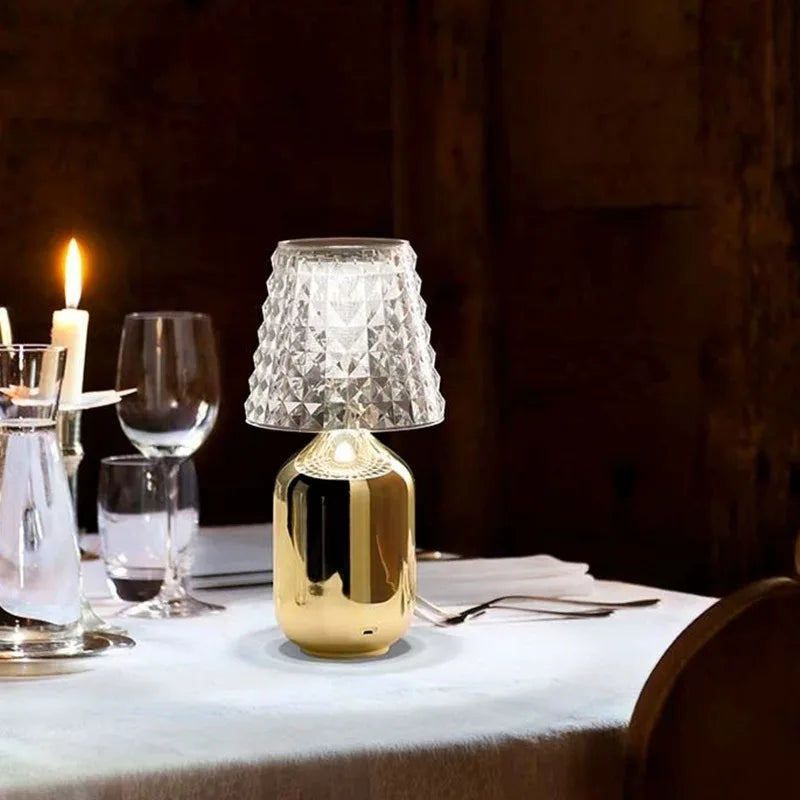 LumiBrill - Dekorativ LED Bordslykta i Kristalllook