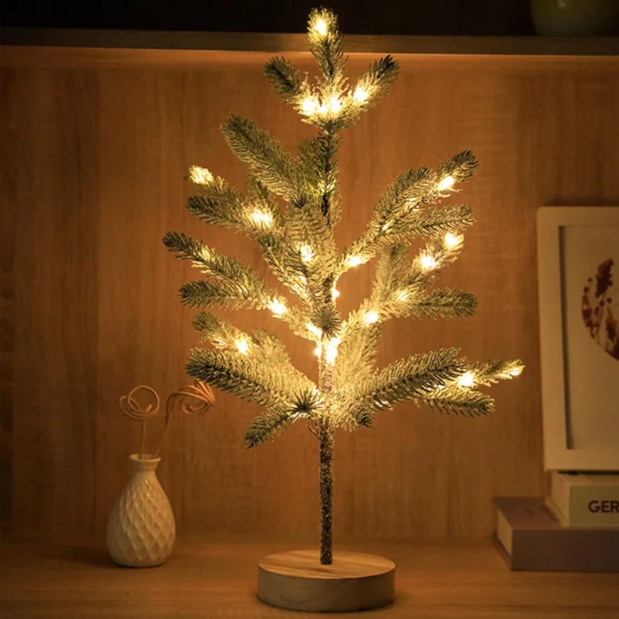 Liora Fir | Dekorativt LED-träd med varmvit ljus