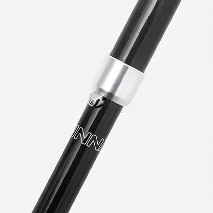 Fjäderlätta kolfibervandringsstavar