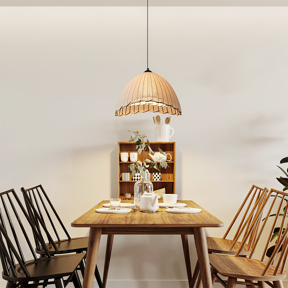 Wabi Sabi Maris Pendellampa