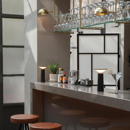 GlowPort – Mångsidig LED-lampa med flexibel design