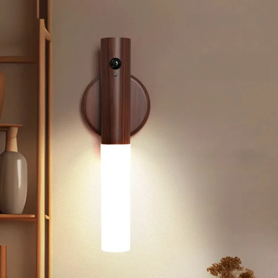 Vägglampa LED Rörelsesensor Trälampe