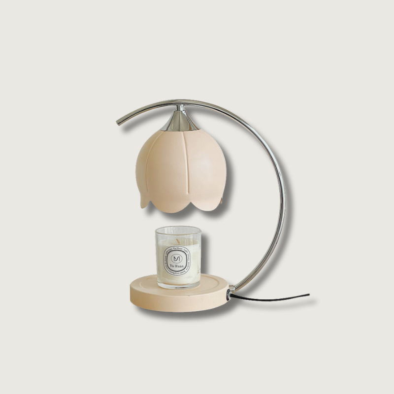 Bordslampa med ljusvaxsmältare