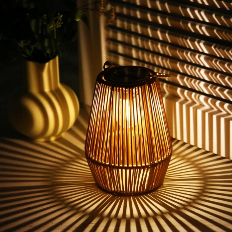 Manuellt tillverkad väderbeständig solarlampa för trädgården