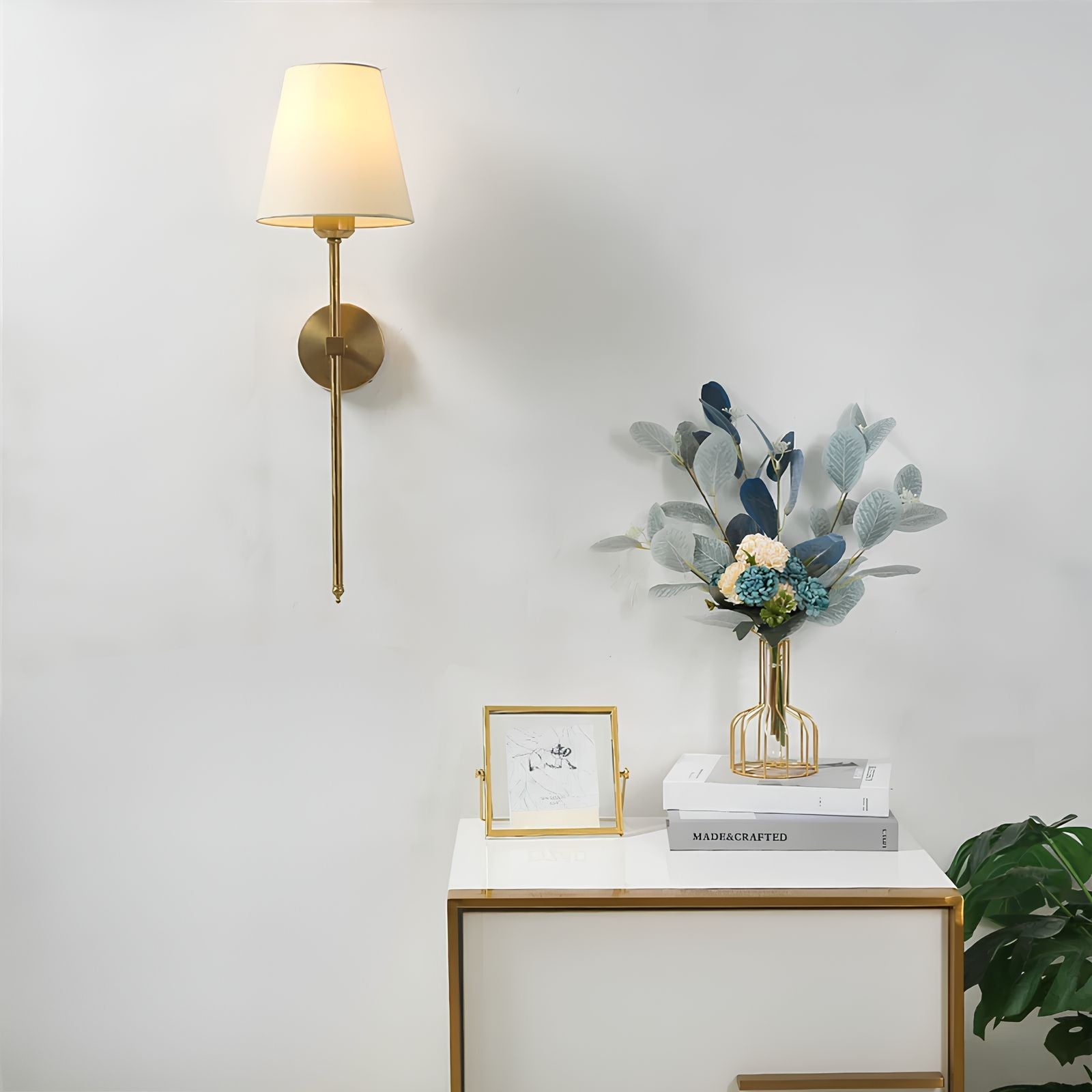 VeloraBeam – Elegant klassisk vägglampa