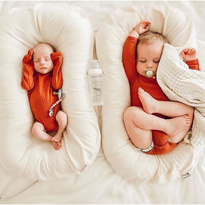 Bärbar Baby Kudde