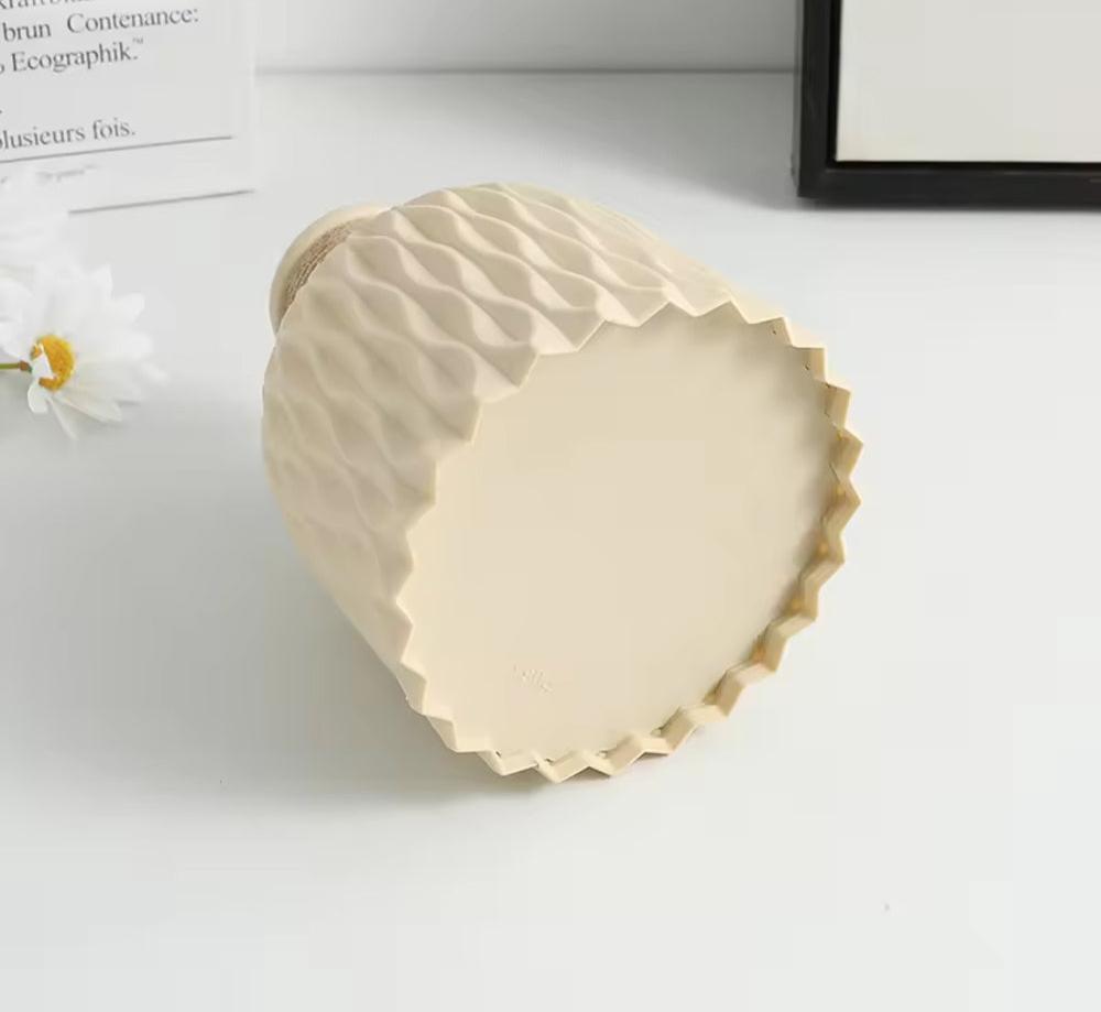 Carvallo - modern keramikvas för blomsterarrangemang och inredning