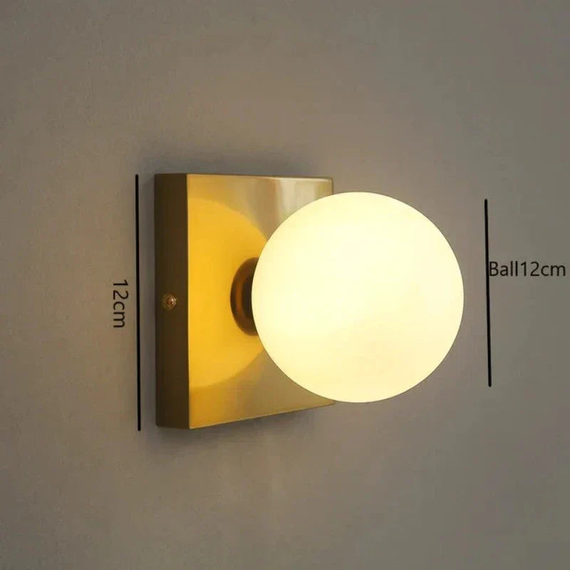 BrightSquare - LED Vägglampa med Glaskula – Fyrkantig Väggbelysning