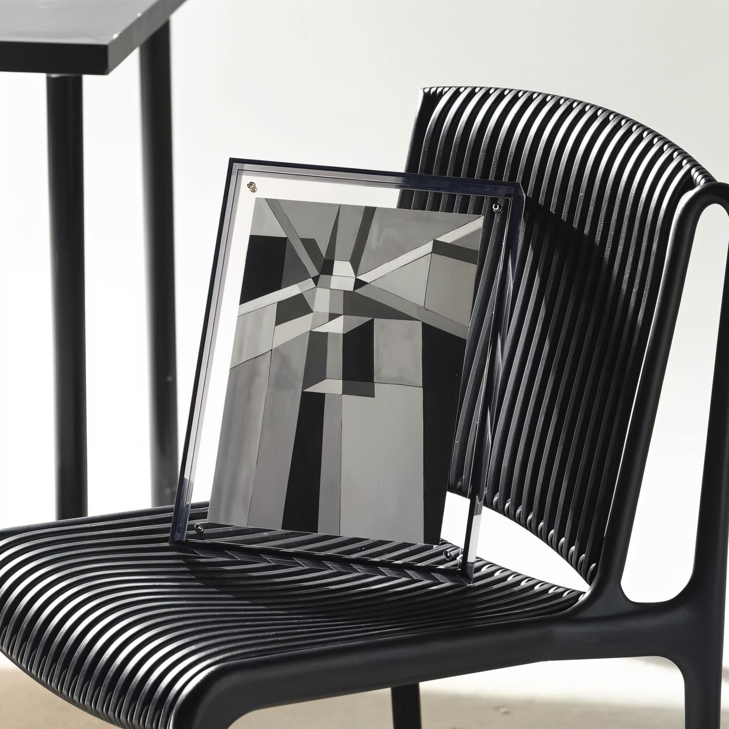 VividAcryl Neon-bilderamar - Luminösa akrylamarar i 80-talsstil för en livlig boendemiljö