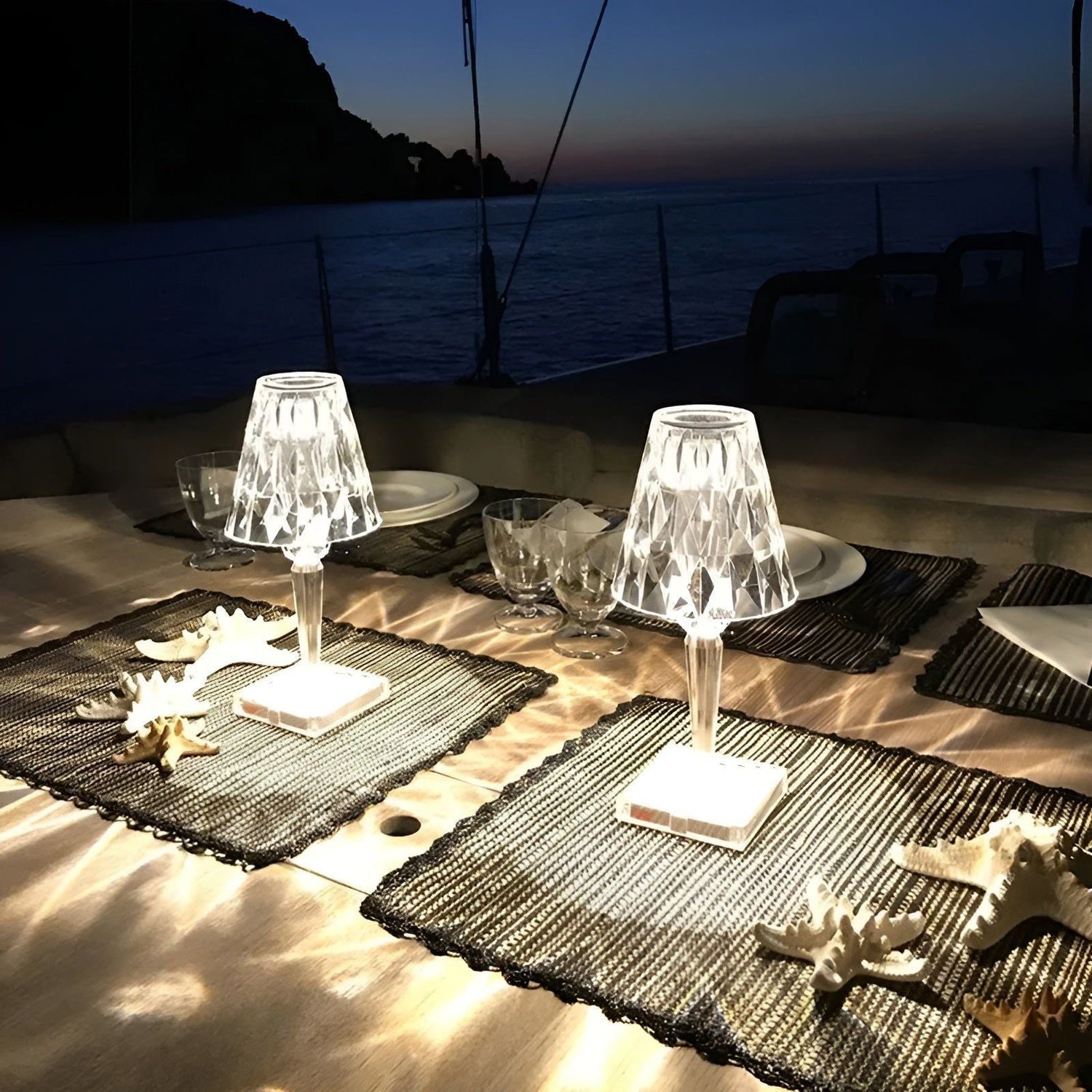 Diamond Glow - Trådlös USB Crystal Shine Nattdukslampan