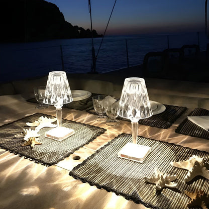 Diamond Glow - Trådlös USB Crystal Shine Nattdukslampan