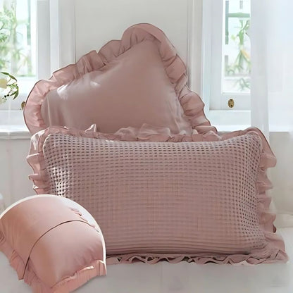 Texturerade Bomullskuddfodral – Våffelväv med Romantiska Volanger