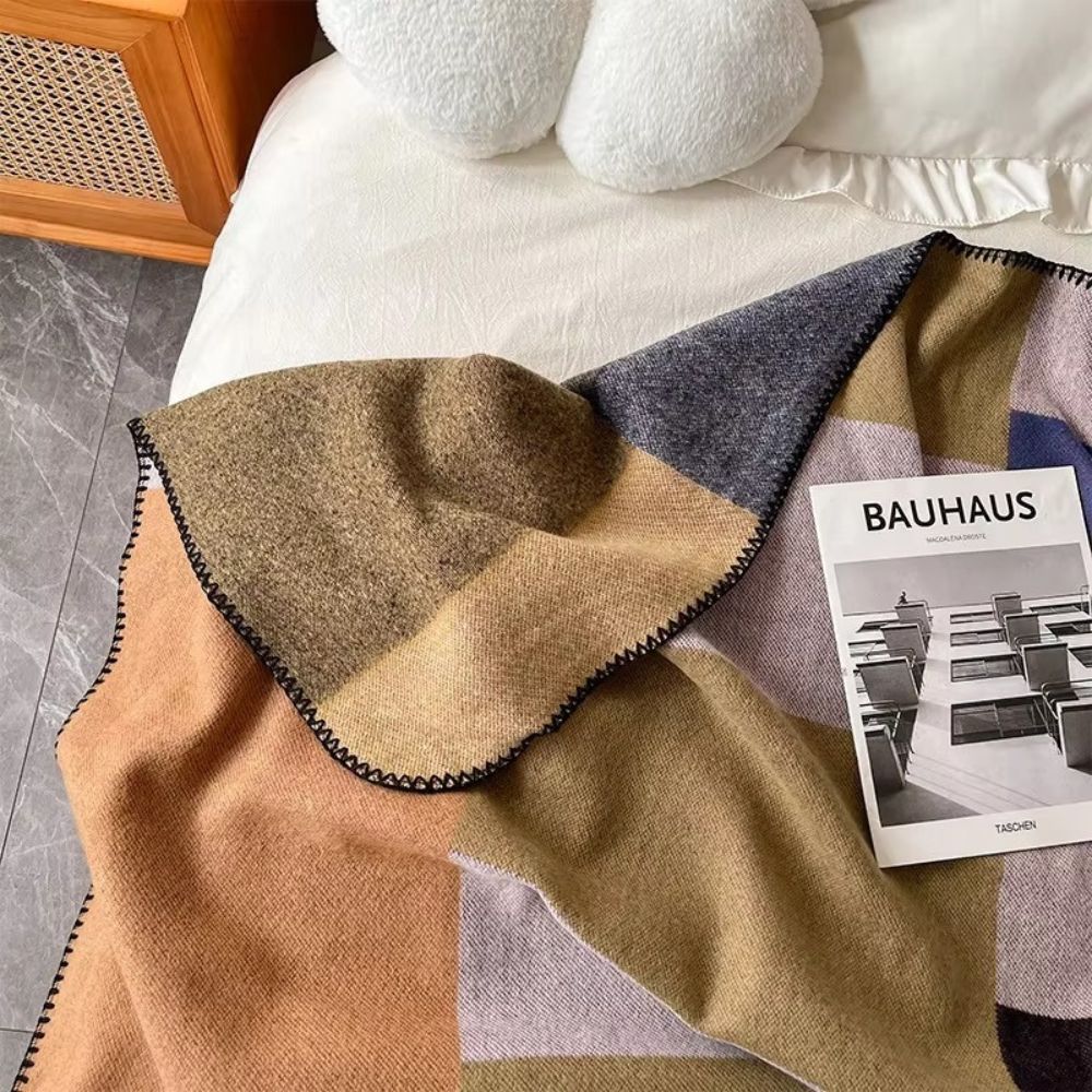 Varm Stickad Färgsorterat Rutigt Filt