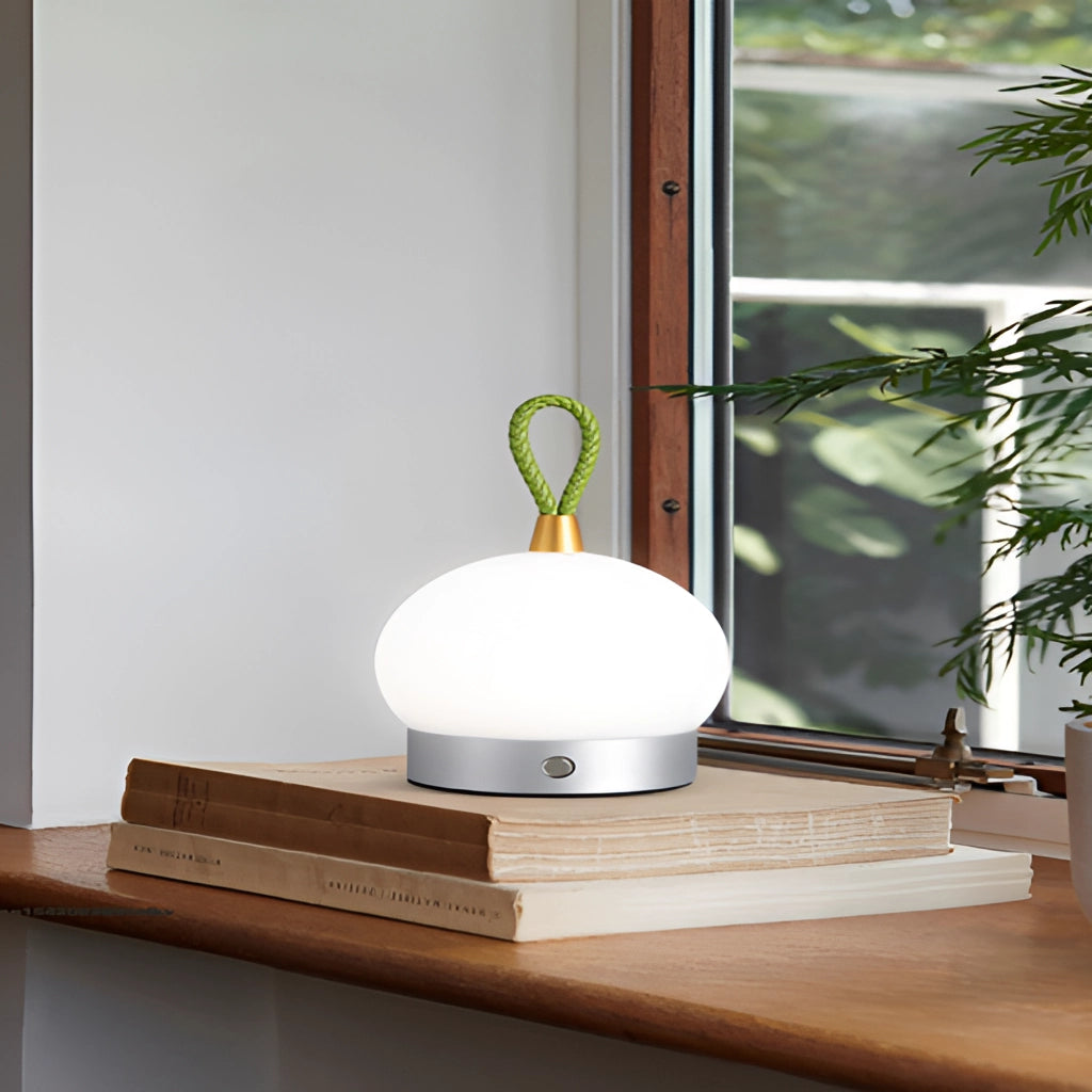 Vattentät, trådlös LED-bordslampa – Bärbar orb-design med snabbladdningsfunktion, för inomhus- och utomhusområden