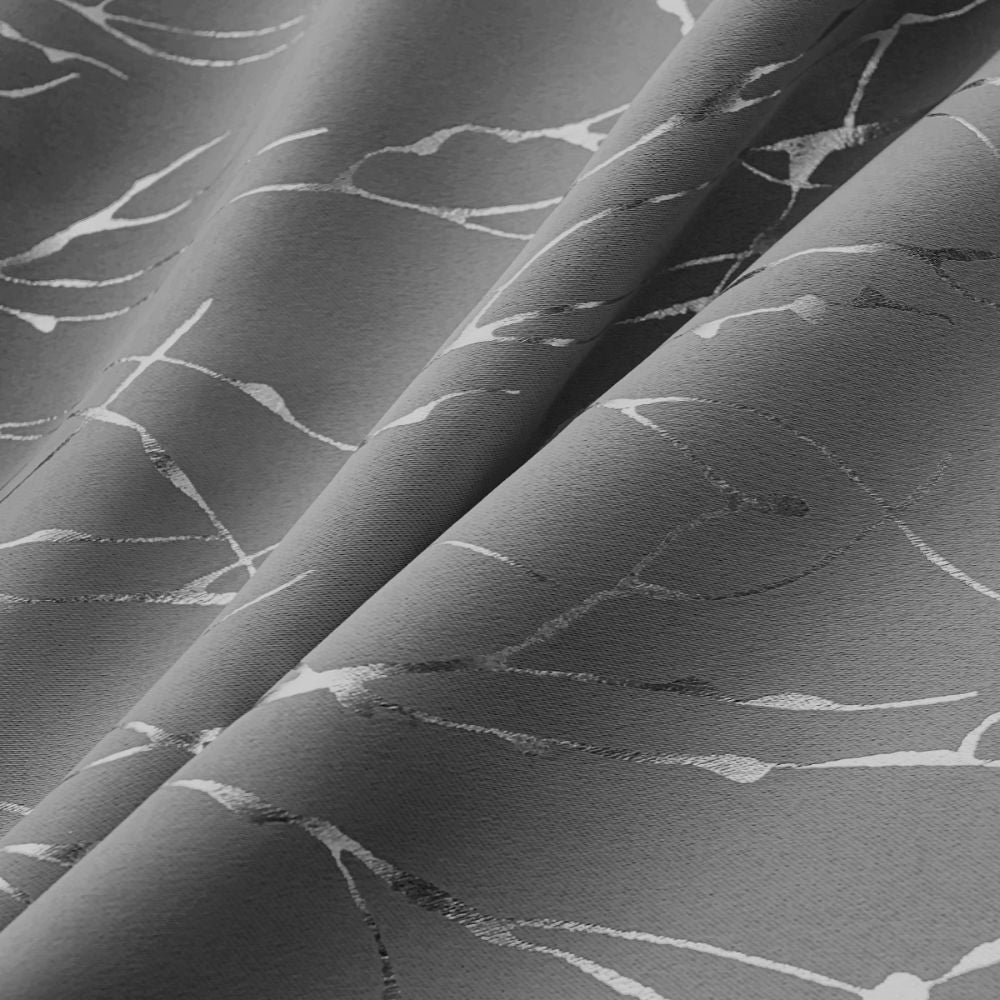 Viskande Skog Åder Svart Gardin